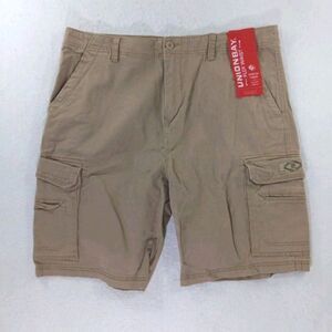 Union Bay Cargo Shorts Men's Size 42 Tan *